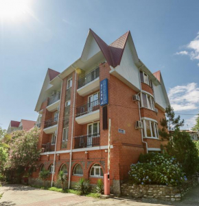 Hotel Lazurniy